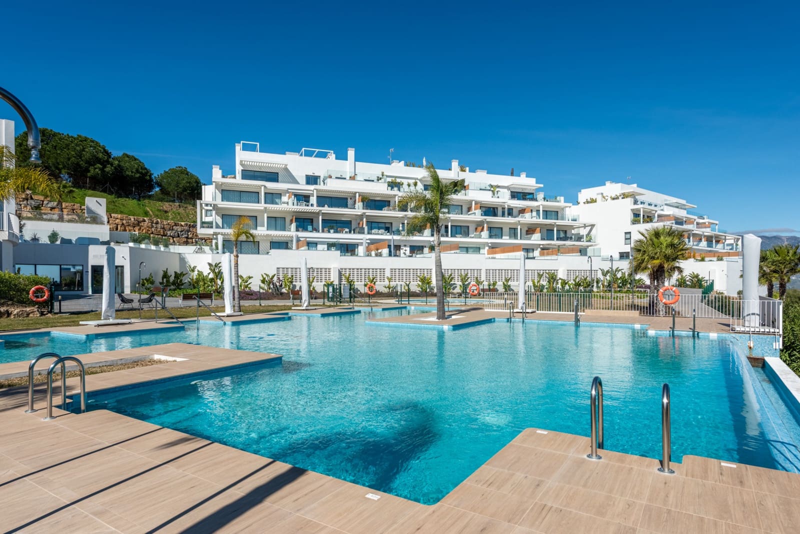 2 quarto Penthouse para venda em La Cala de Mijas com piscina garagem - 995 000 € (Ref: 9640344)
