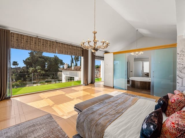 6 soveværelse Villa til salg i Guadalmina Alta, Marbella med swimmingpool garage - € 5.900.000 (Ref: 9640345)