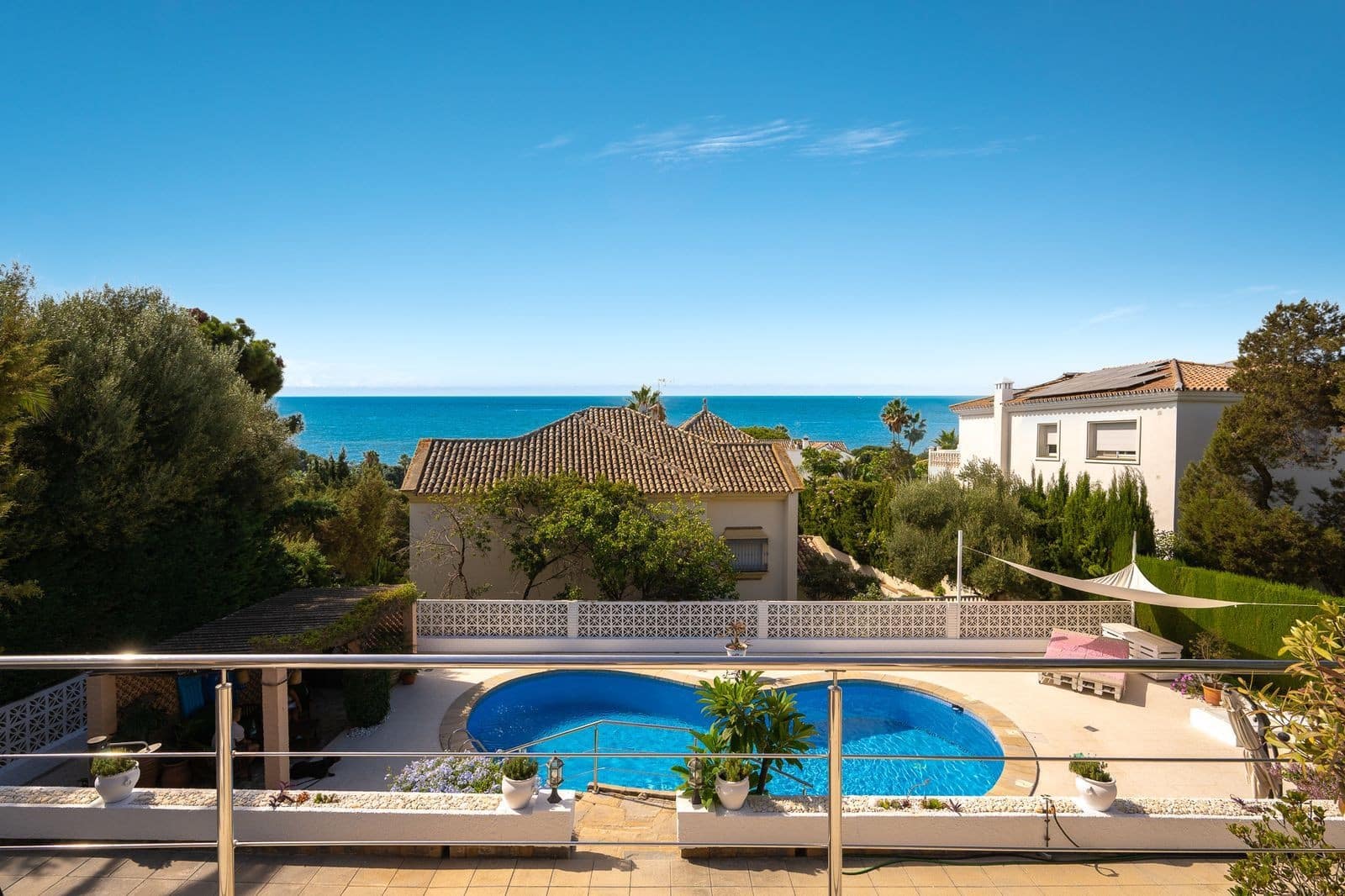 3 sypialnia Willa na sprzedaż w Marbella z basenem garażem - 1 850 000 € (Ref: 9644658)