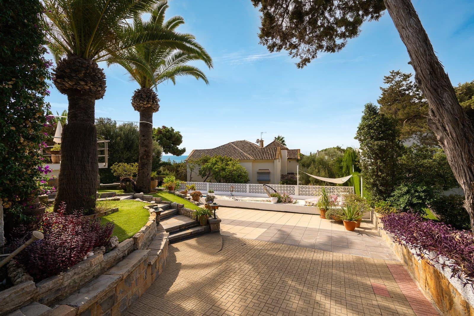 3 sypialnia Willa na sprzedaż w Marbella z basenem garażem - 1 850 000 € (Ref: 9644658)