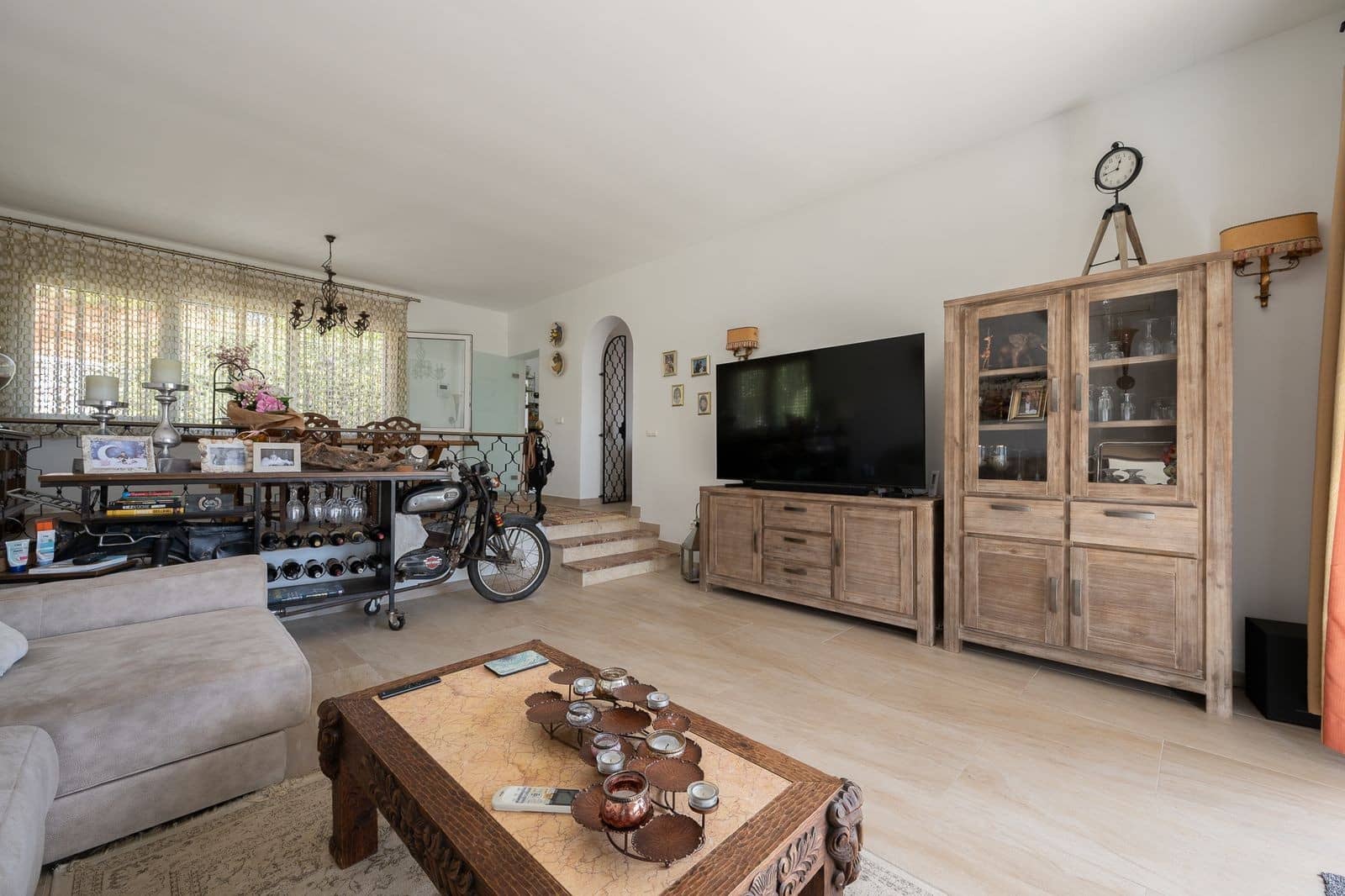 3 sypialnia Willa na sprzedaż w Marbella z basenem garażem - 1 850 000 € (Ref: 9644658)