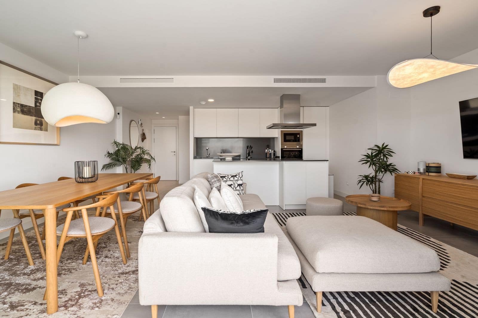 3 soverom Penthouse til salgs i Estepona med svømmebasseng garasje - € 925 000 (Ref: 9644659)