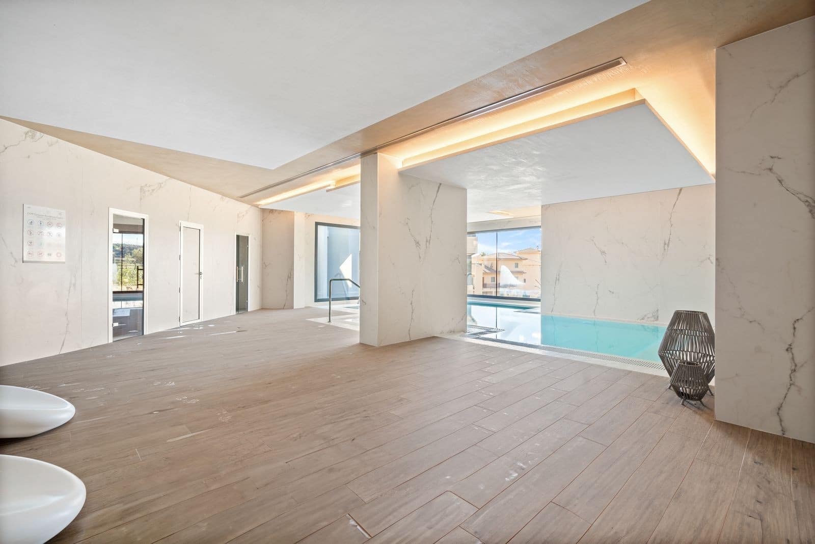 3 soverom Penthouse til salgs i Estepona med svømmebasseng garasje - € 925 000 (Ref: 9644659)