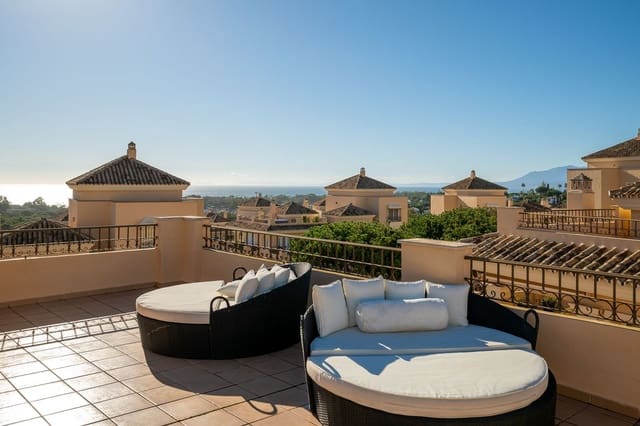 4 sovrum Takvåning till salu i Marbella med pool garage - 1 399 000 € (Ref: 9647887)