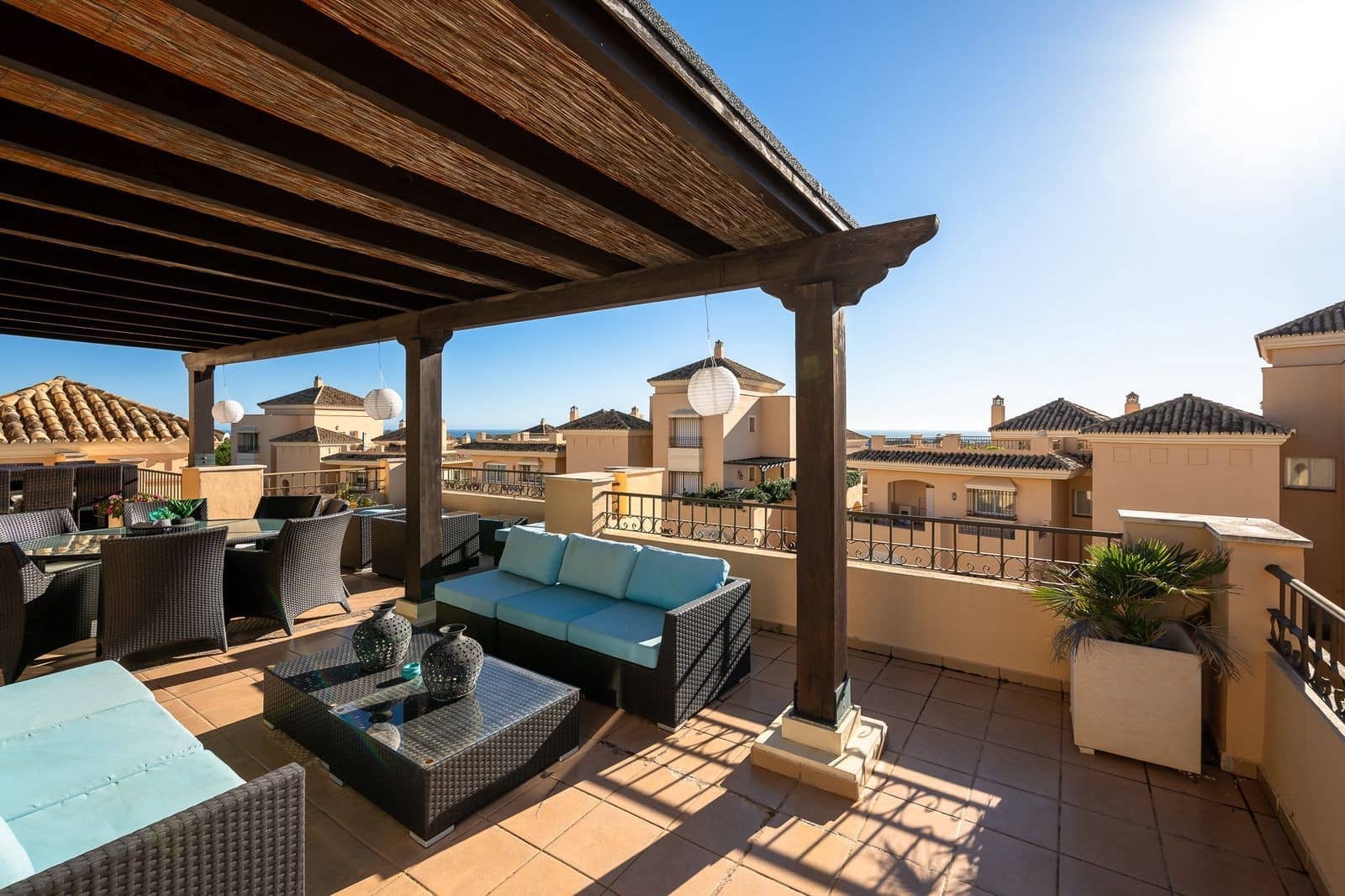 4 sovrum Takvåning till salu i Marbella med pool garage - 1 399 000 € (Ref: 9647887)