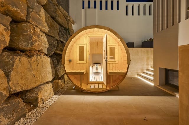 4 chambre Villa/Maison à vendre à Mijas avec piscine garage - 1 799 000 € (Ref: 9647888)