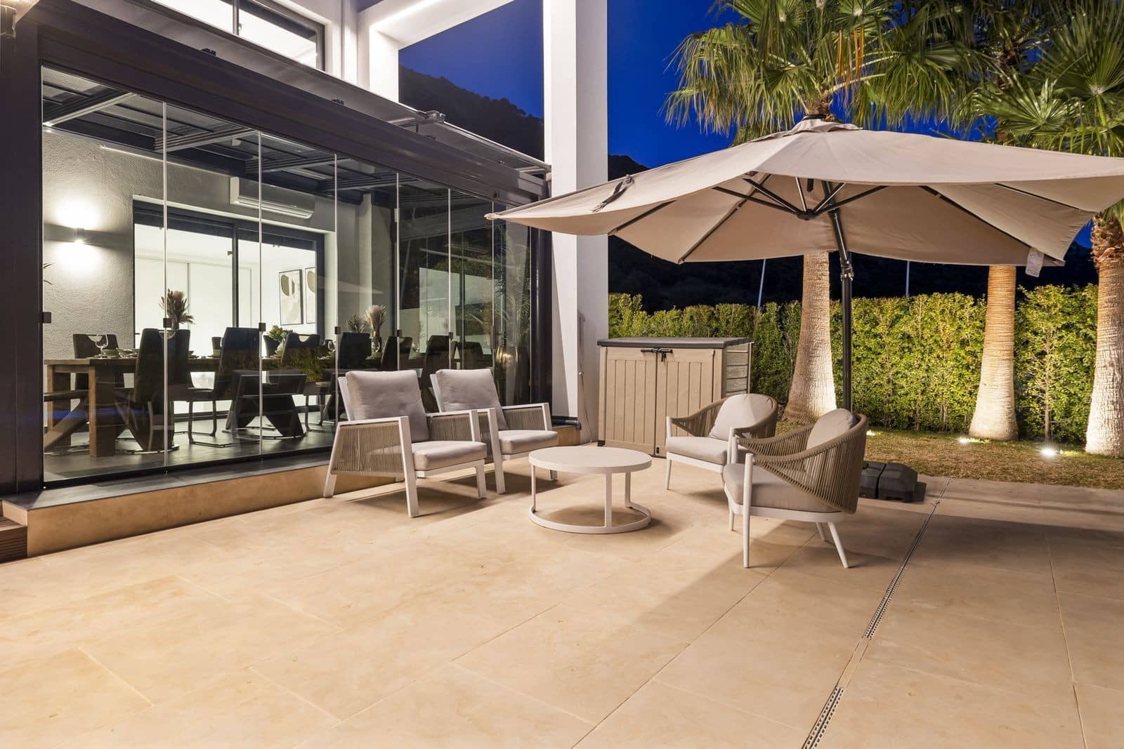 4 bedroom Villa for sale in Mijas with pool garage - € 1,799,000 (Ref: 9647888)