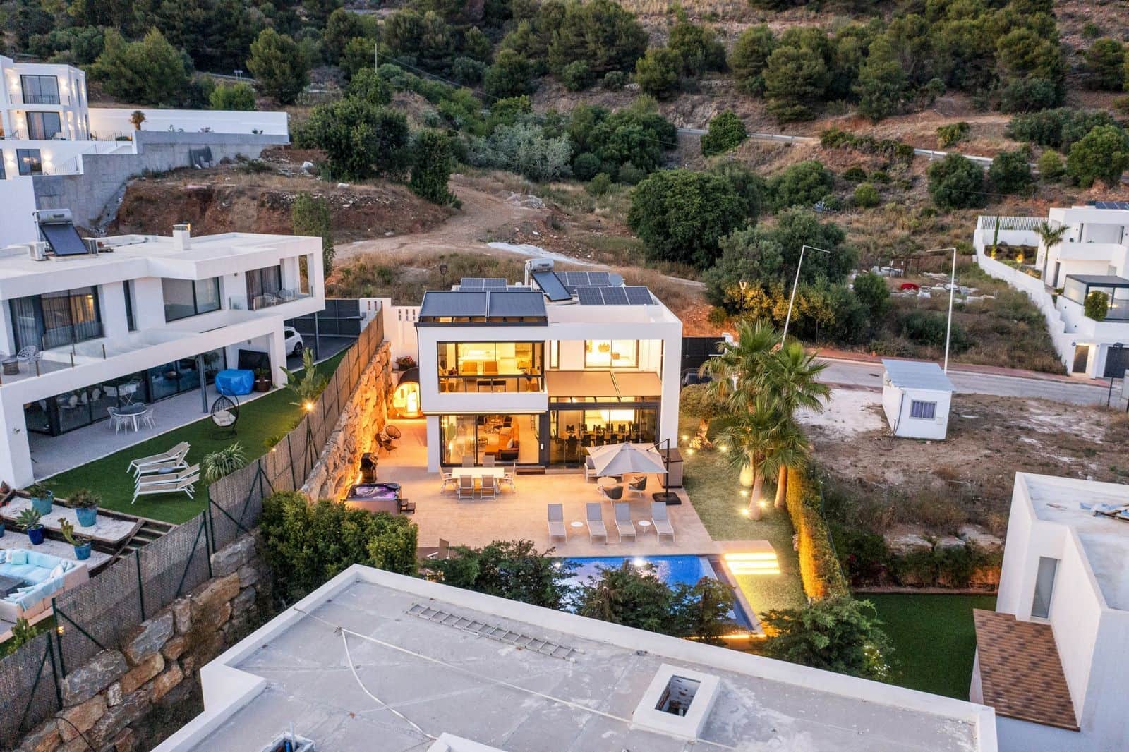 4 sovrum Villa till salu i Mijas med pool garage - 1 799 000 € (Ref: 9647888)
