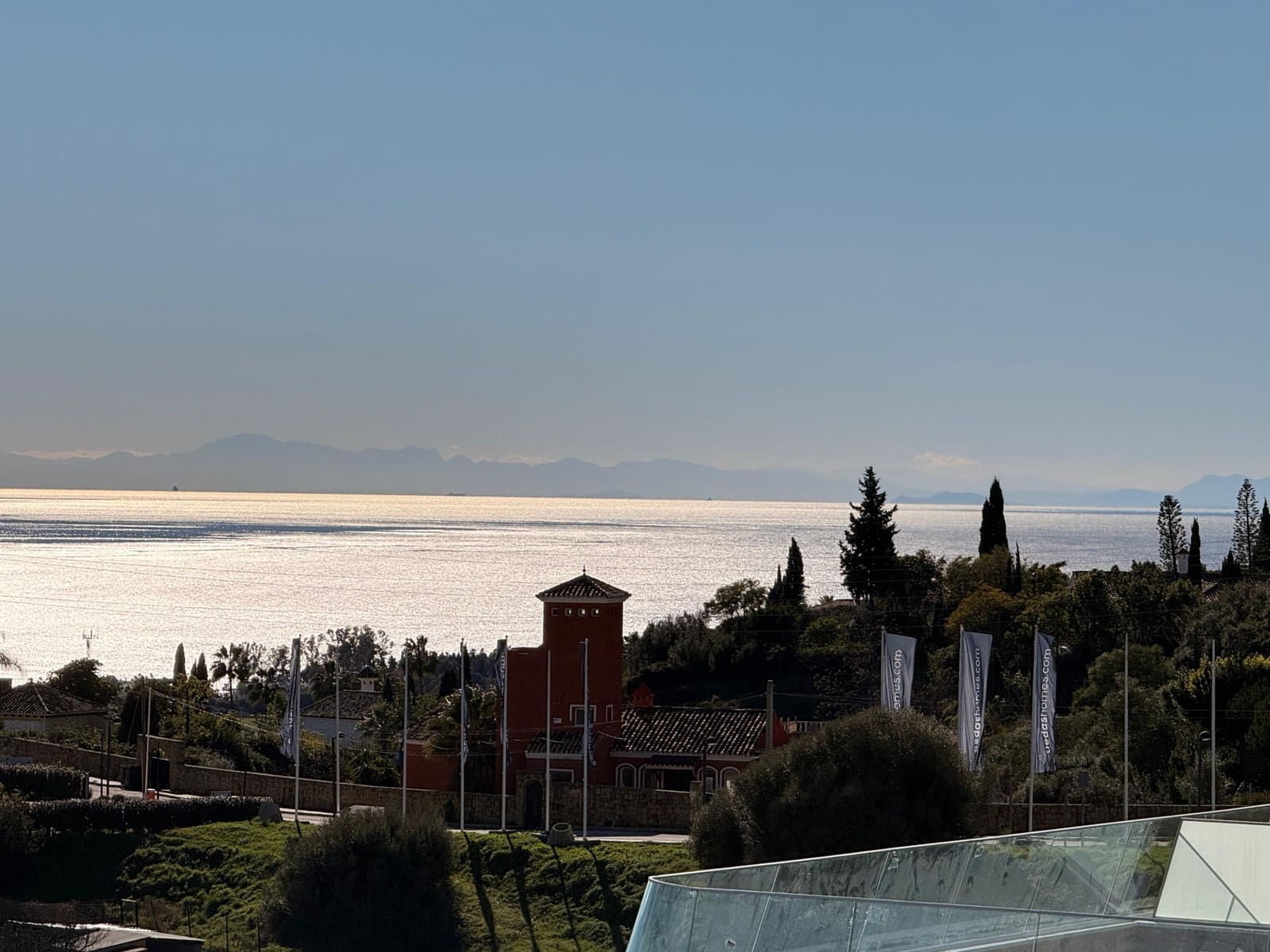 3 slaapkamer Appartement te koop in Estepona met zwembad garage - € 950.000 (Ref: 9647890)