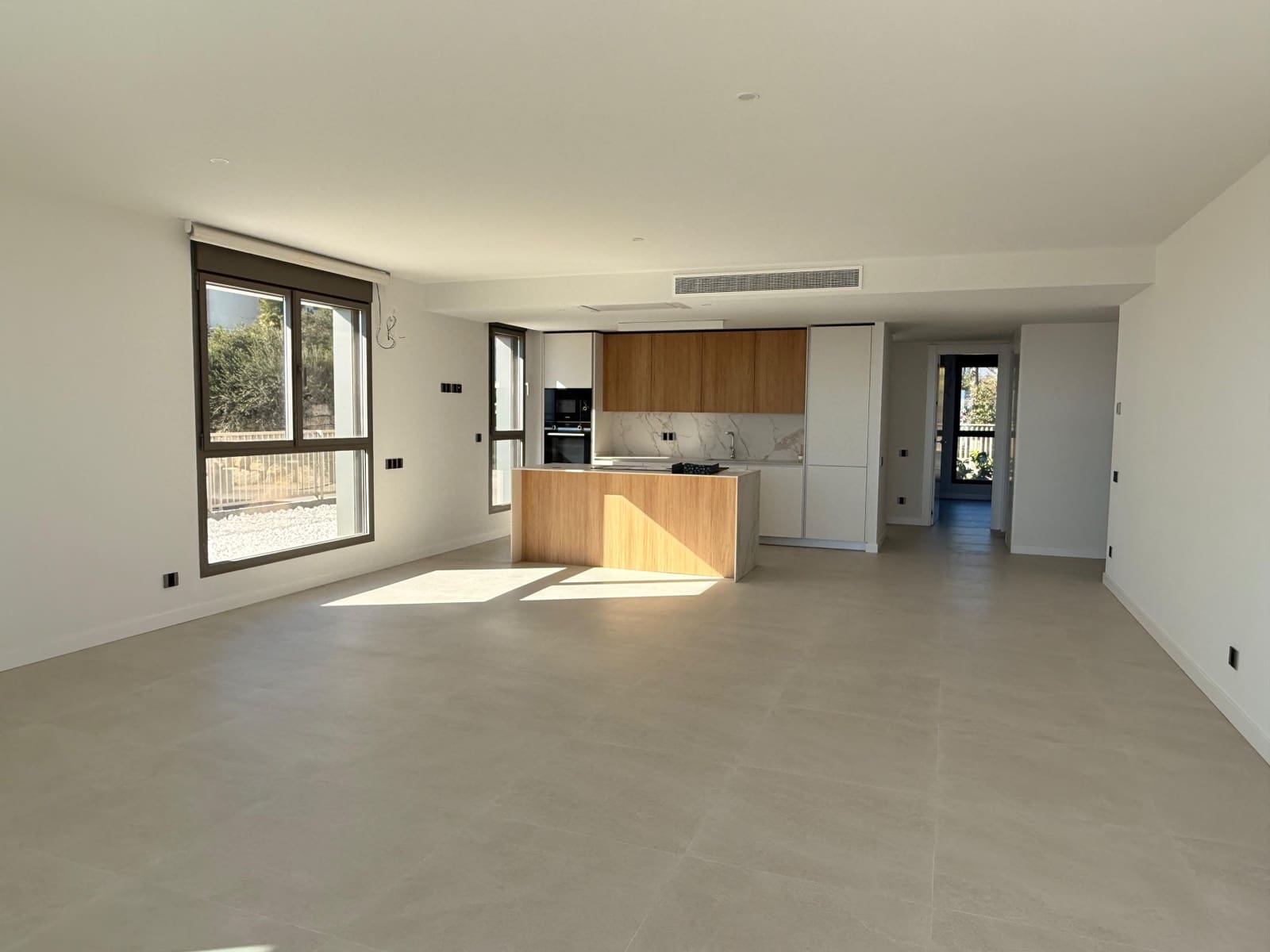 3 soverom Leilighet til salgs i New Golden Mile med svømmebasseng garasje - € 950 000 (Ref: 9647890)