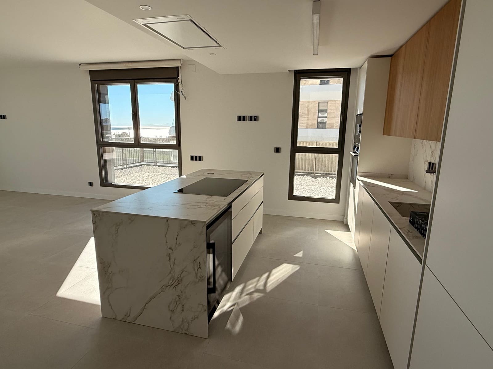 3 soverom Leilighet til salgs i New Golden Mile med svømmebasseng garasje - € 950 000 (Ref: 9647890)