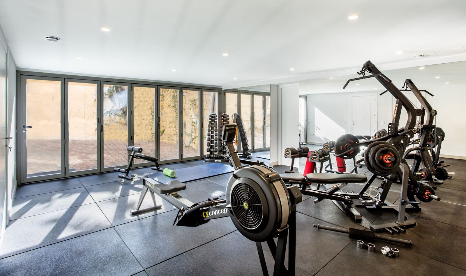 5 makuuhuone Huvila myytävänä paikassa Marbella mukana uima-altaan 
autotalli - 4 700 000 € (Ref: 9647892)