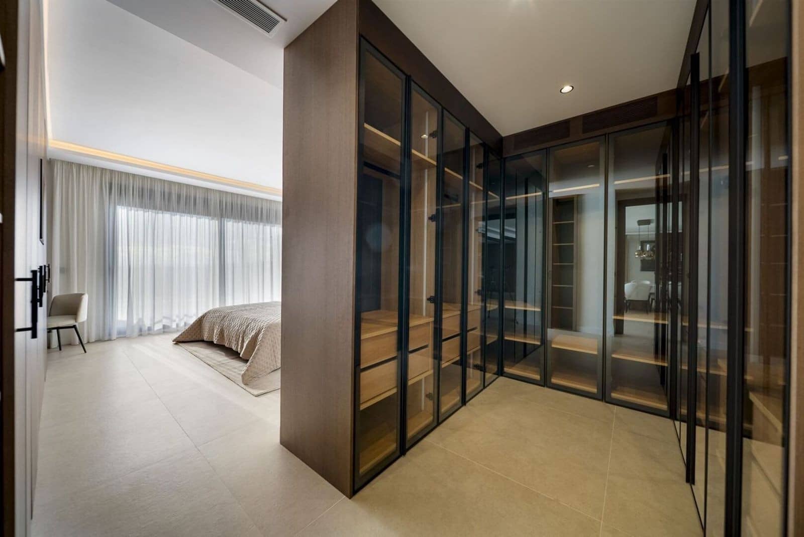 3 Zimmer Apartment zu verkaufen in Nueva Andalucia mit Pool Garage - 1.650.000 € (Ref: 9655793)