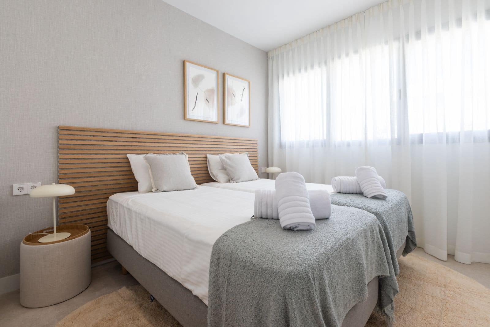 3 quarto Casa em Banda para venda em El Chaparral com piscina garagem - 880 000 € (Ref: 9670249)