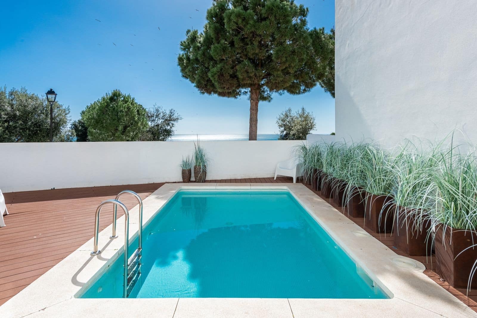 4 sypialnia Willa na sprzedaż w Benalmadena Costa z basenem garażem - 1 295 000 € (Ref: 9670250)