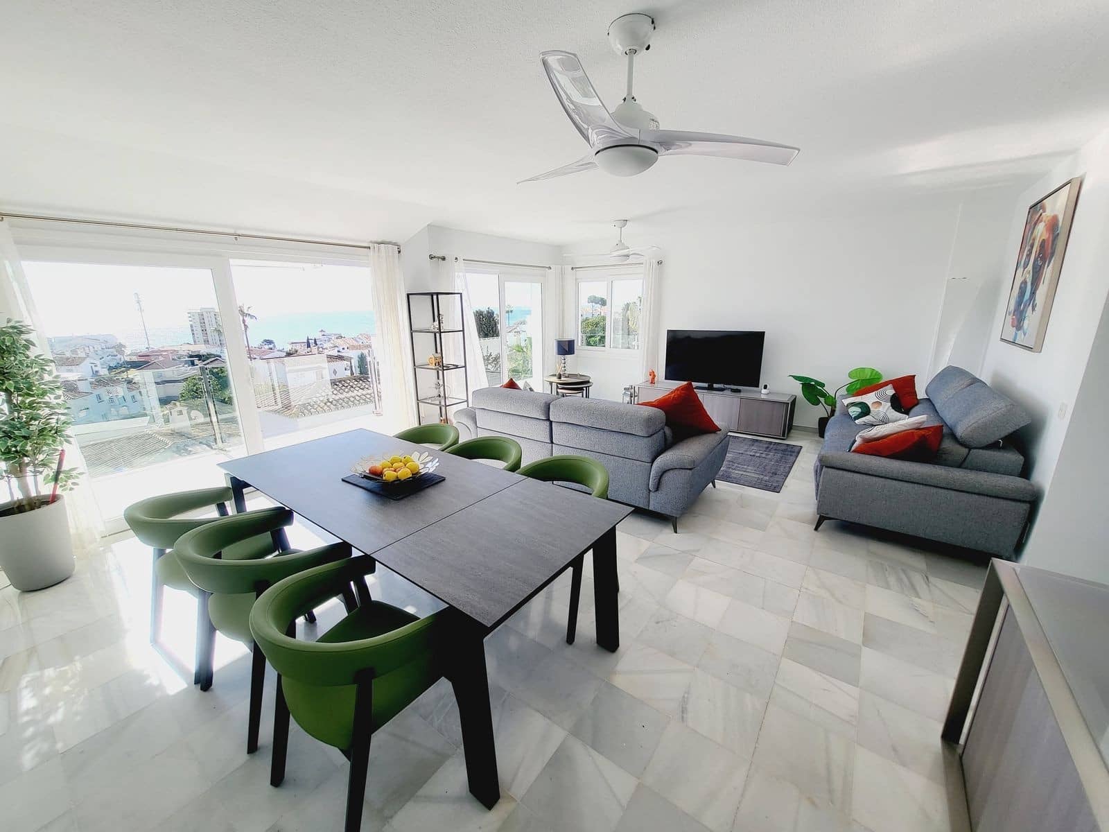 Chalet de 4 habitaciones en Riviera del Sol en venta con piscina garaje - 1.200.000 € (Ref: 9670251)
