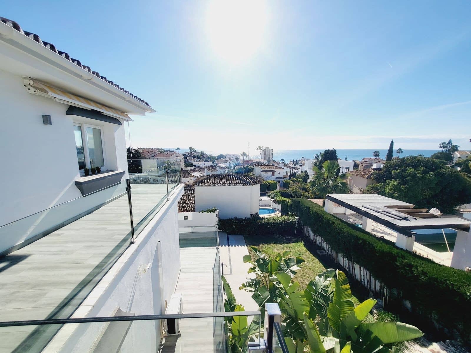 Chalet de 4 habitaciones en Riviera del Sol en venta con piscina garaje - 1.200.000 € (Ref: 9670251)