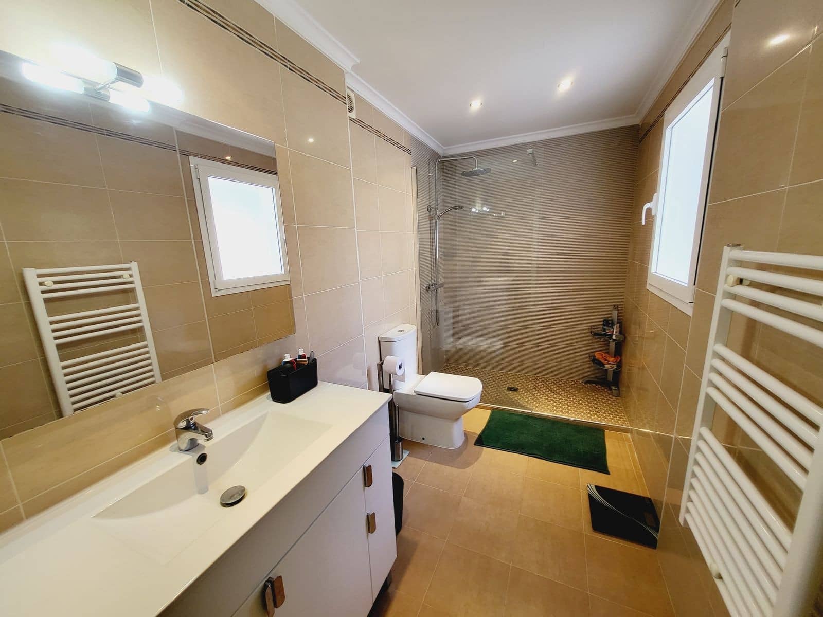 Chalet de 4 habitaciones en Riviera del Sol en venta con piscina garaje - 1.200.000 € (Ref: 9670251)