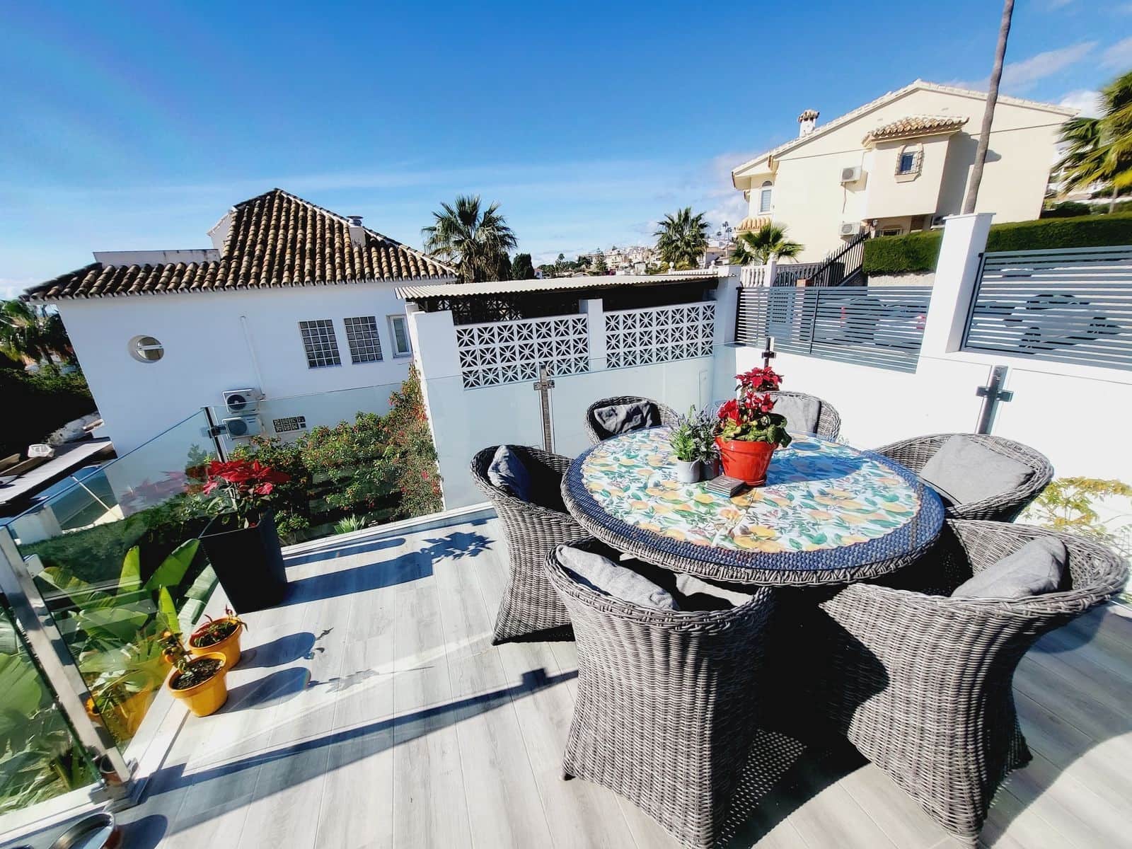Chalet de 4 habitaciones en Riviera del Sol en venta con piscina garaje - 1.200.000 € (Ref: 9670251)