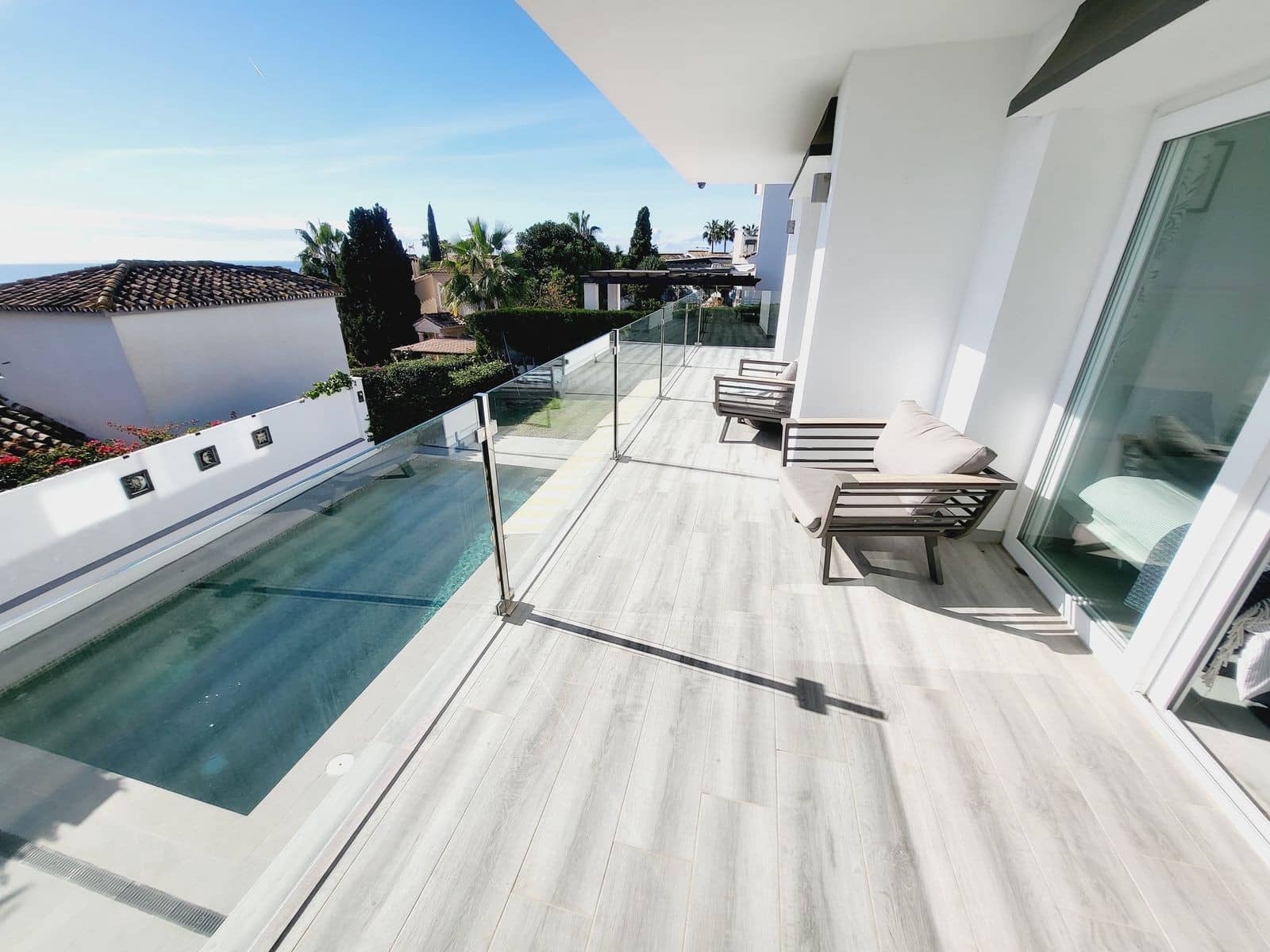 Chalet de 4 habitaciones en Riviera del Sol en venta con piscina garaje - 1.200.000 € (Ref: 9670251)