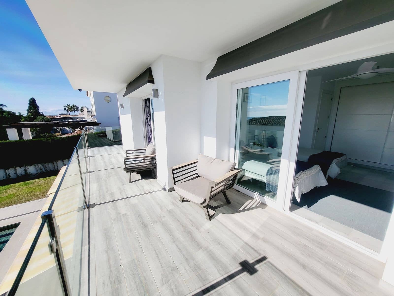 Chalet de 4 habitaciones en Riviera del Sol en venta con piscina garaje - 1.200.000 € (Ref: 9670251)