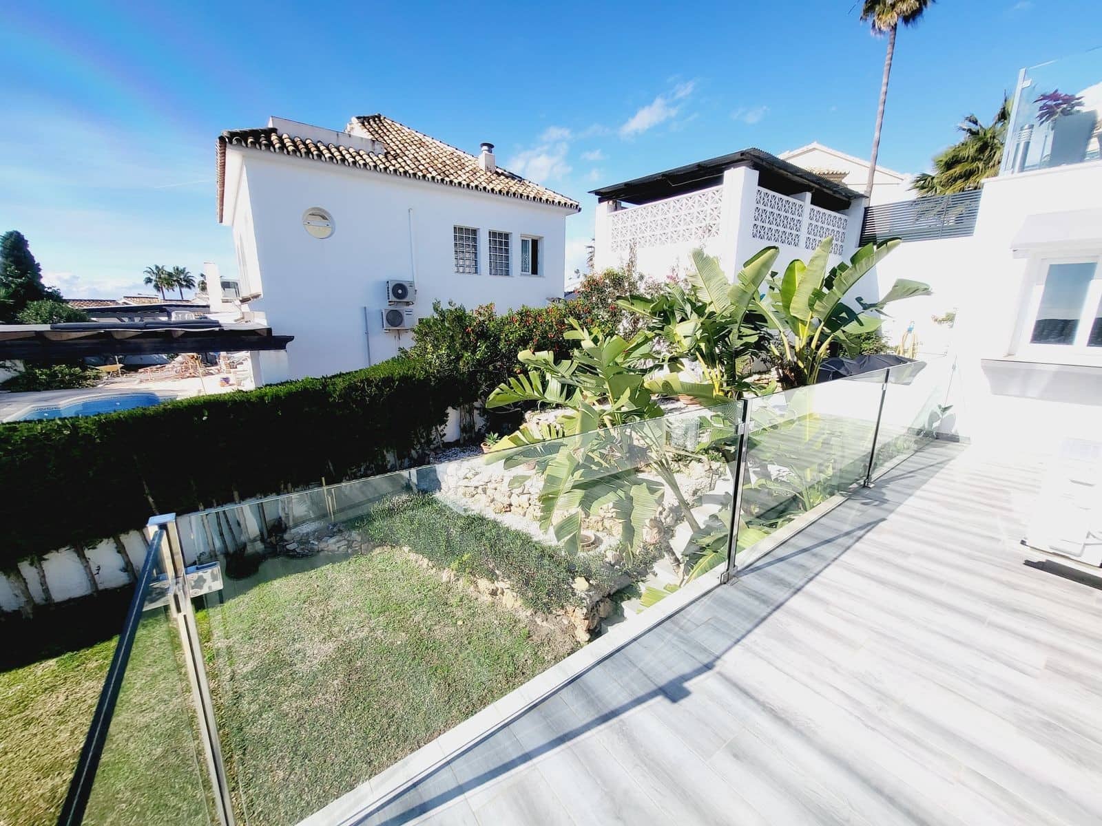Chalet de 4 habitaciones en Riviera del Sol en venta con piscina garaje - 1.200.000 € (Ref: 9670251)