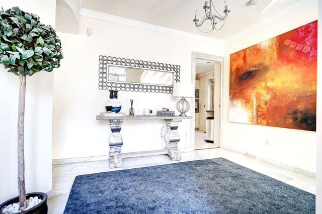 3 soverom Villa til salgs i Calahonda, Mijas med svømmebasseng garasje - € 1 099 950 (Ref: 9695082)