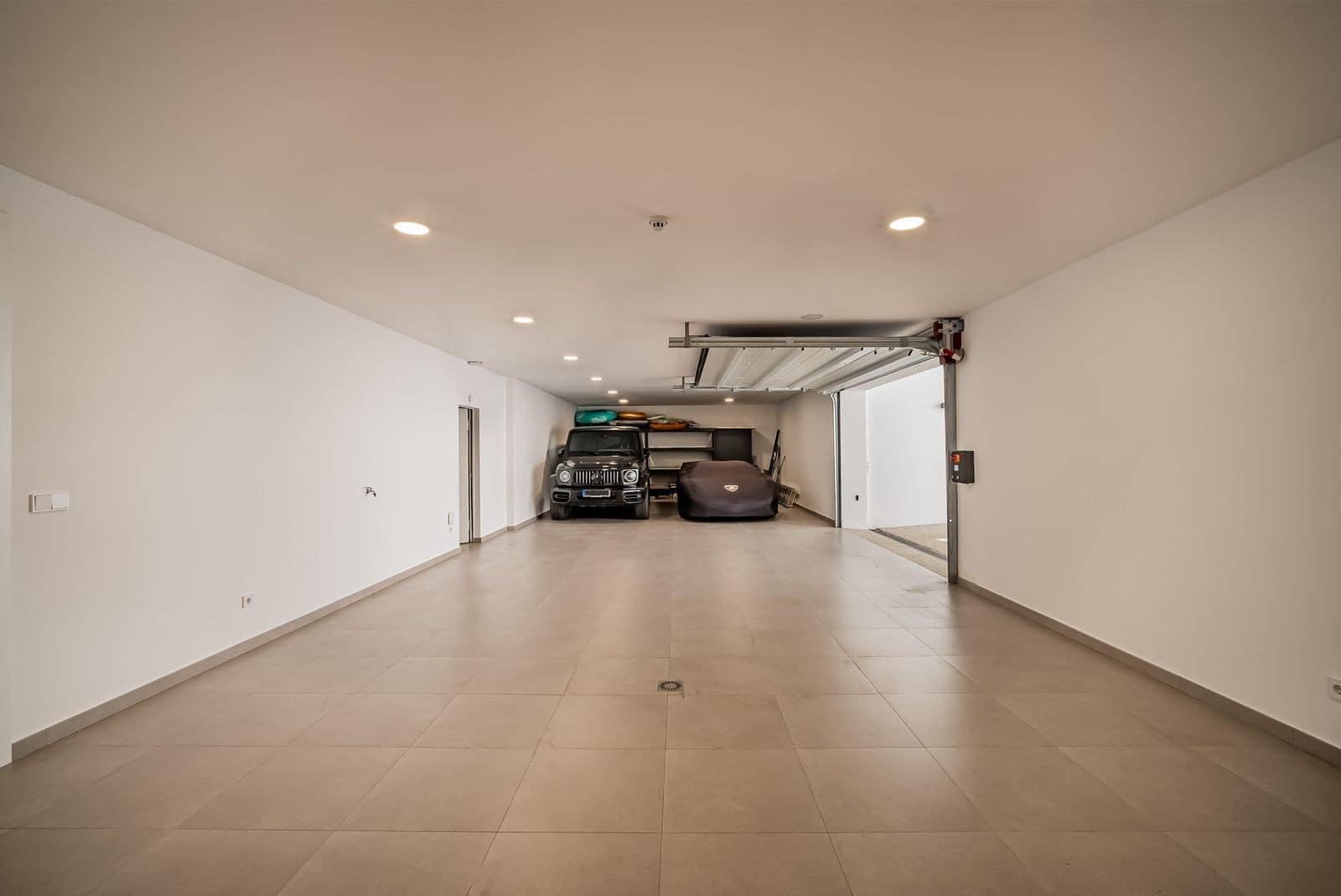 5 sypialnia Willa na sprzedaż w Los Flamingos z basenem garażem - 4 750 000 € (Ref: 9695083)