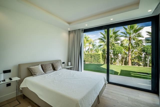 5 sypialnia Willa na sprzedaż w Los Flamingos, Benahavís z basenem garażem - 4 750 000 € (Ref: 9695083)