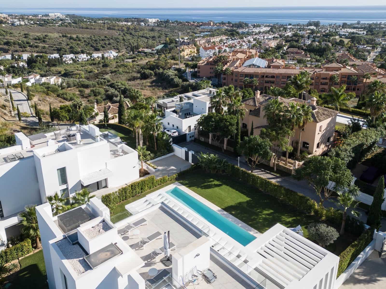 5 sypialnia Willa na sprzedaż w Los Flamingos z basenem garażem - 4 750 000 € (Ref: 9695083)