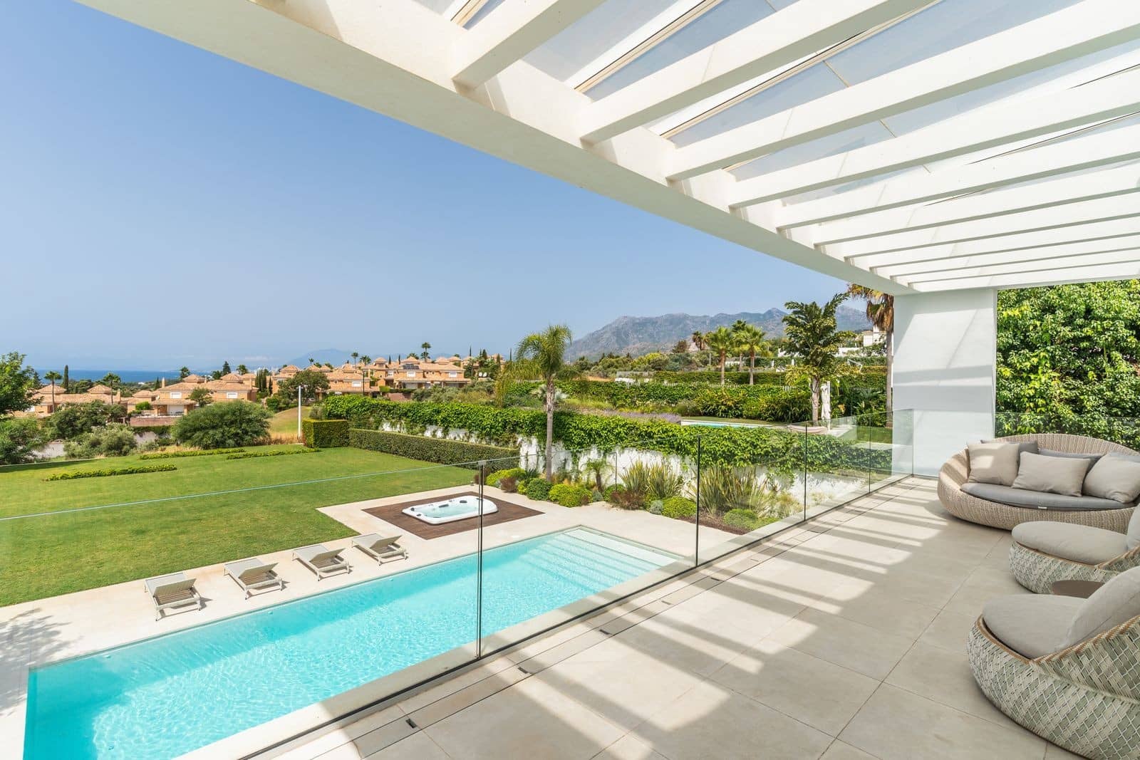 5 camera da letto Villa in vendita in Marbella con piscina garage - 3.800.000 € (Rif: 9695084)