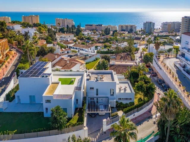 5 chambre Villa/Maison à vendre à Fuengirola avec piscine garage - 1 380 000 € (Ref: 9695085)
