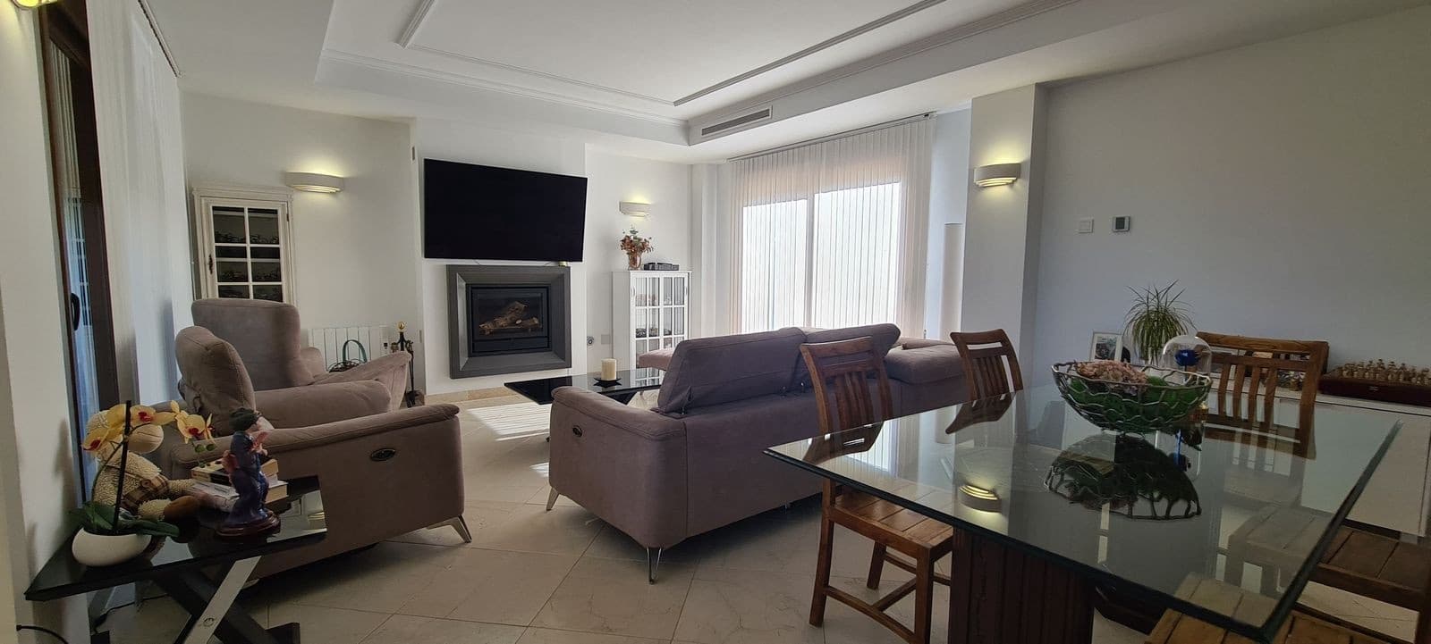 3 Zimmer Villa zu verkaufen in Mijas Costa mit Pool Garage - 1.350.000 € (Ref: 9695090)