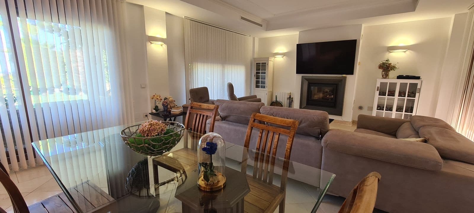 3 Zimmer Villa zu verkaufen in Mijas Costa mit Pool Garage - 1.350.000 € (Ref: 9695090)