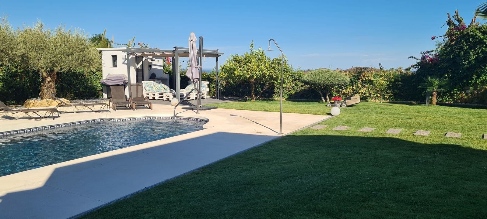 3 Zimmer Villa zu verkaufen in Mijas Costa mit Pool Garage - 1.350.000 € (Ref: 9695090)