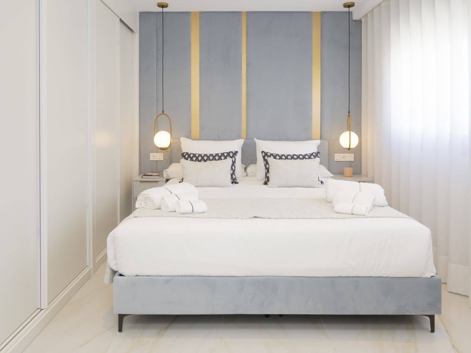 4 chambre Maison de Ville à vendre à Marbella avec piscine garage - 940 000 € (Ref: 9695091)