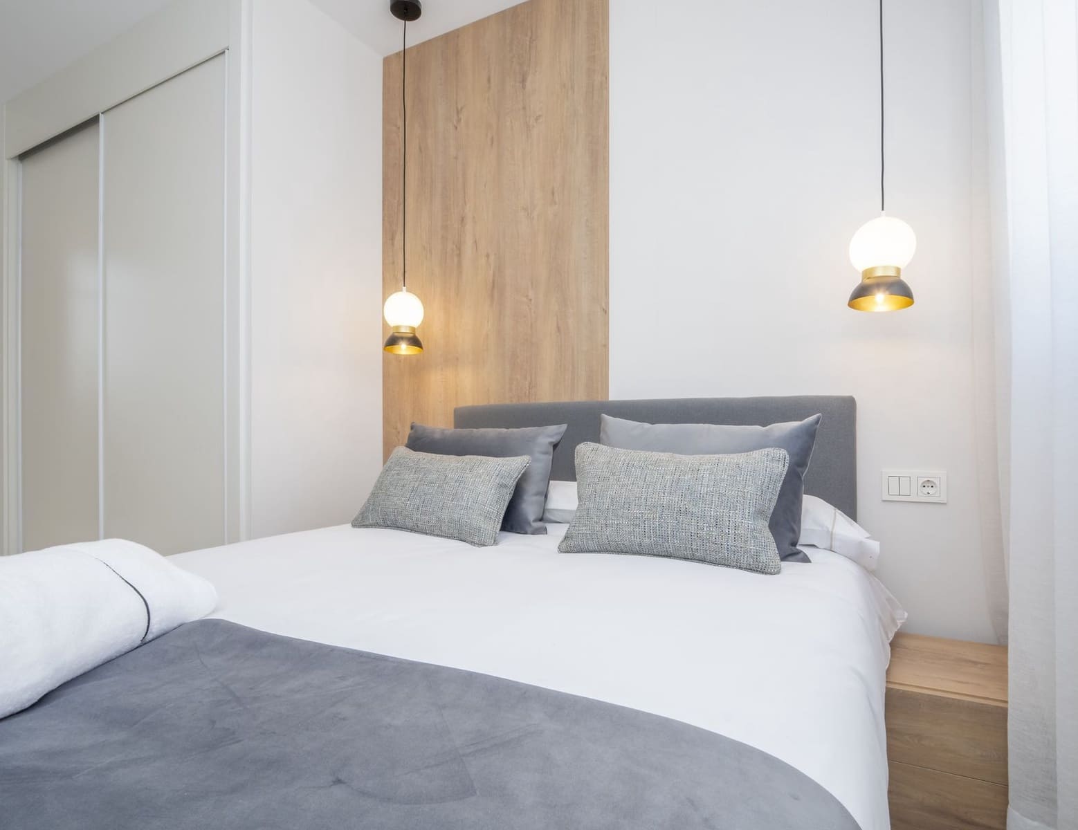 4 chambre Maison de Ville à vendre à Marbella avec piscine garage - 940 000 € (Ref: 9695091)