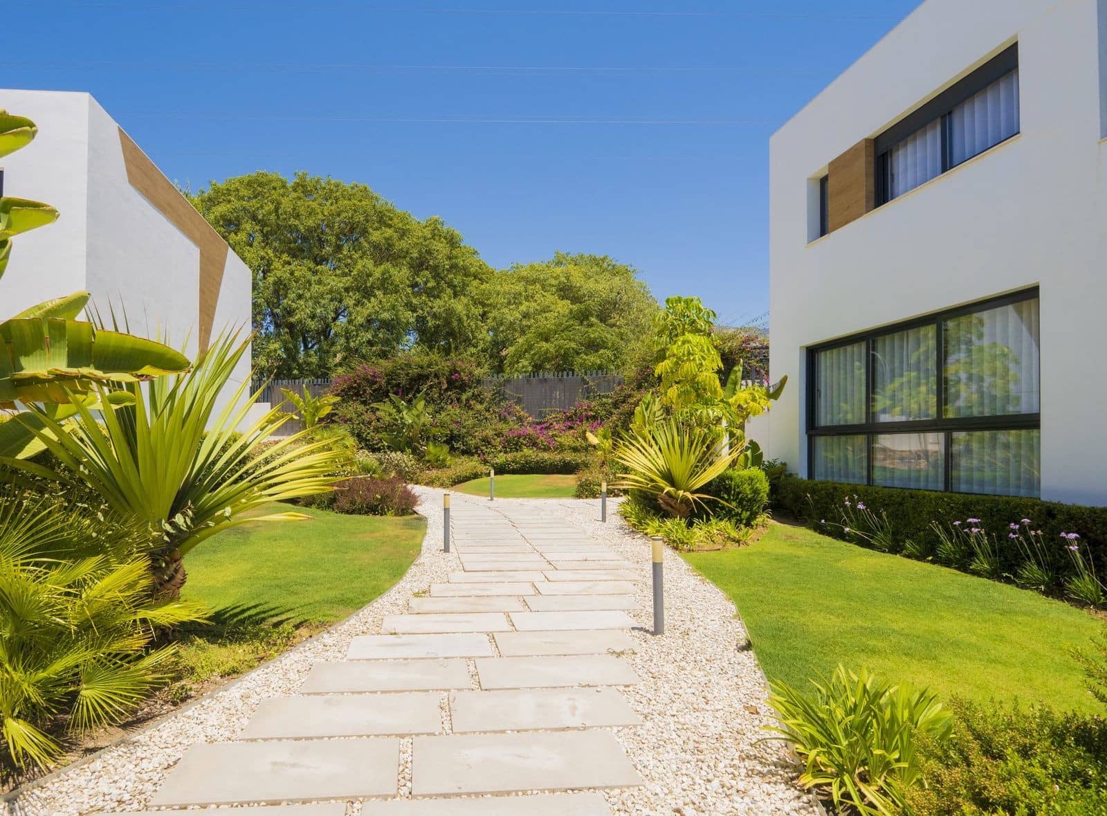 4 chambre Maison de Ville à vendre à Marbella avec piscine garage - 940 000 € (Ref: 9695091)