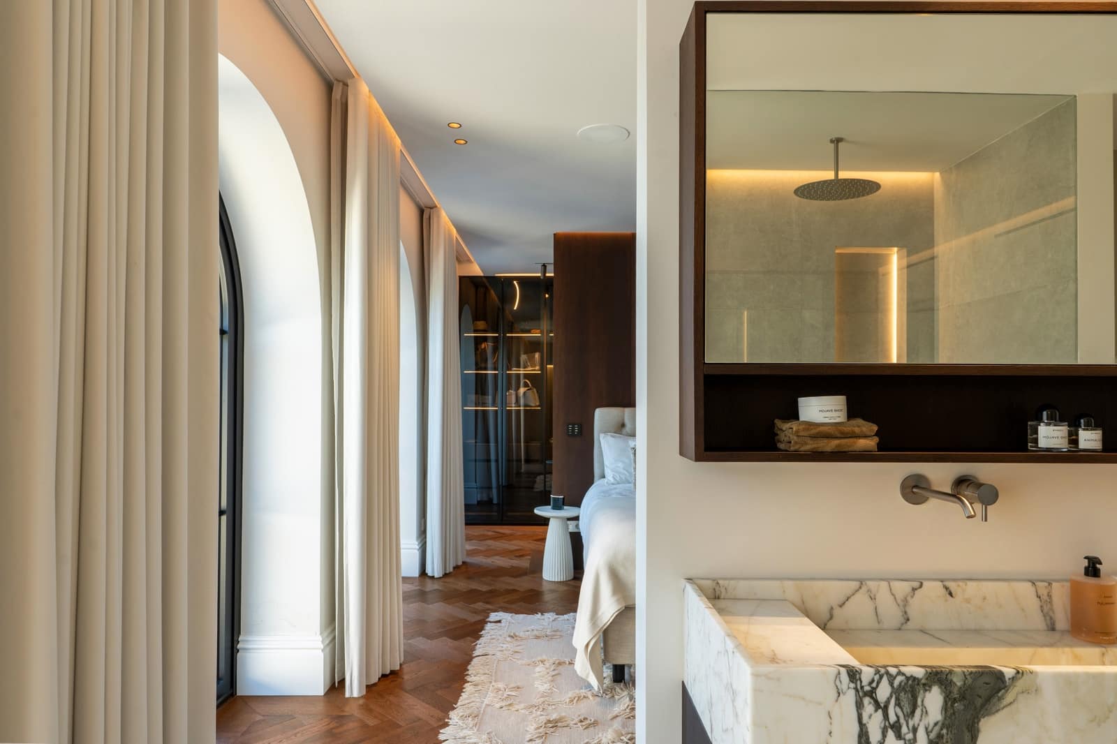 6 bedroom Villa for sale in Nueva Andalucia with pool garage - € 5,695,000 (Ref: 9695092)