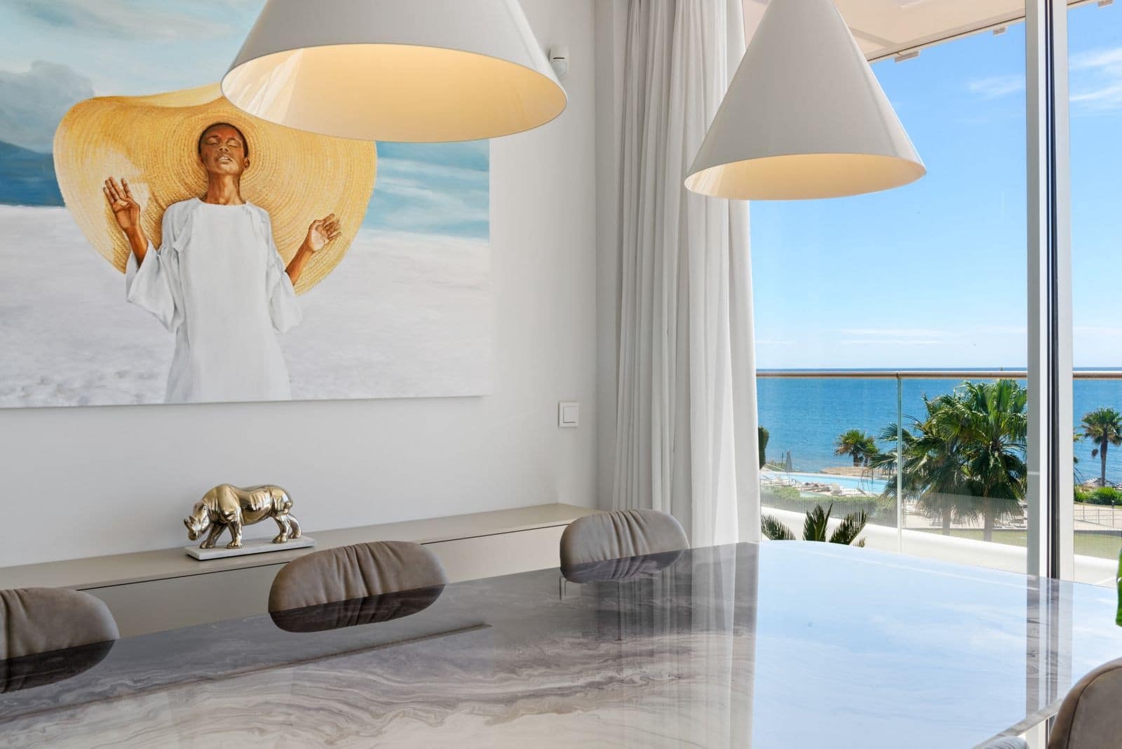 3 soverom Penthouse til salgs i Estepona med svømmebasseng garasje - € 2 650 000 (Ref: 9701423)