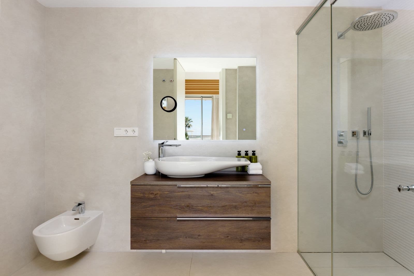 3 soverom Penthouse til salgs i Estepona med svømmebasseng garasje - € 2 650 000 (Ref: 9701423)