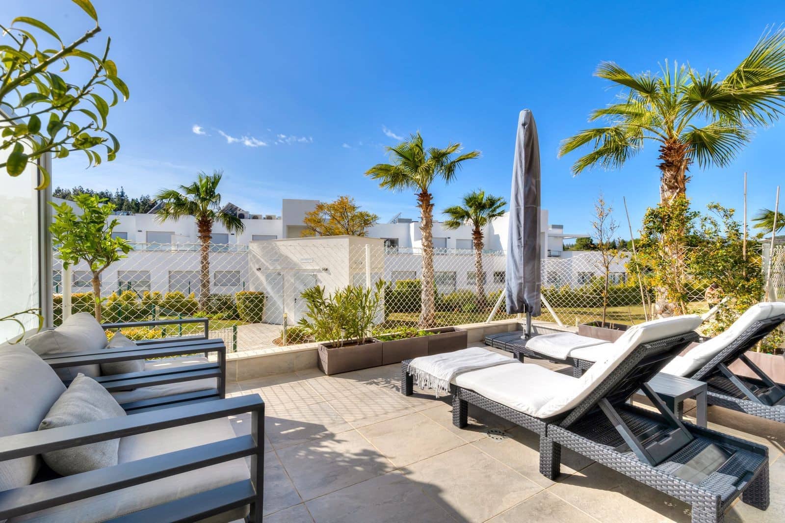 Apartamento de 3 habitaciones en Mijas Costa en venta con piscina garaje - 530.000 € (Ref: 9701424)
