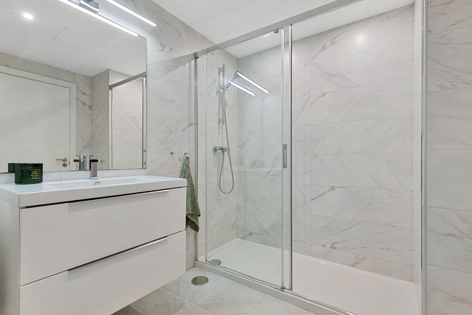 Apartamento de 3 habitaciones en Mijas Costa en venta con piscina garaje - 530.000 € (Ref: 9701424)