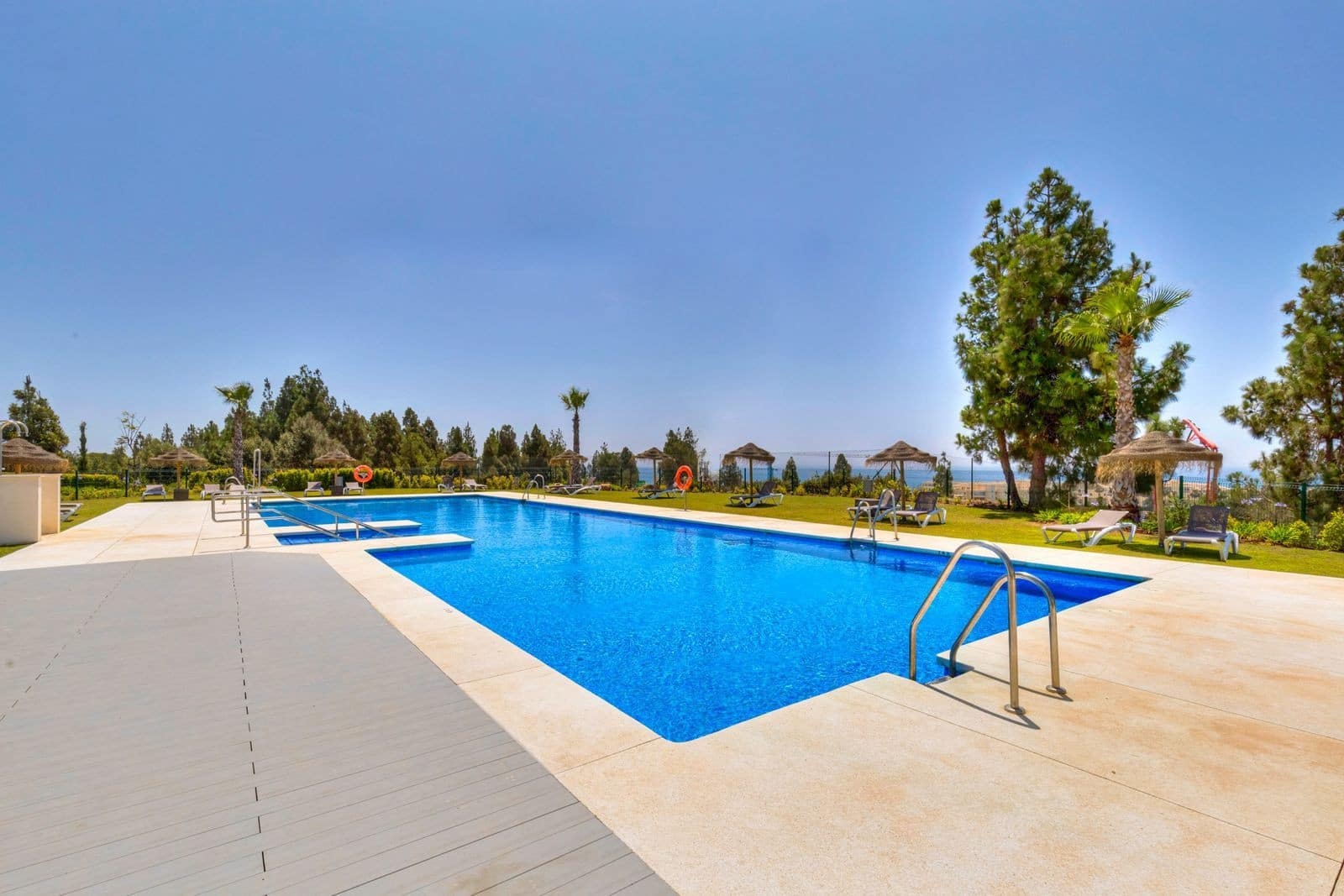 Apartamento de 3 habitaciones en Mijas Costa en venta con piscina garaje - 530.000 € (Ref: 9701424)