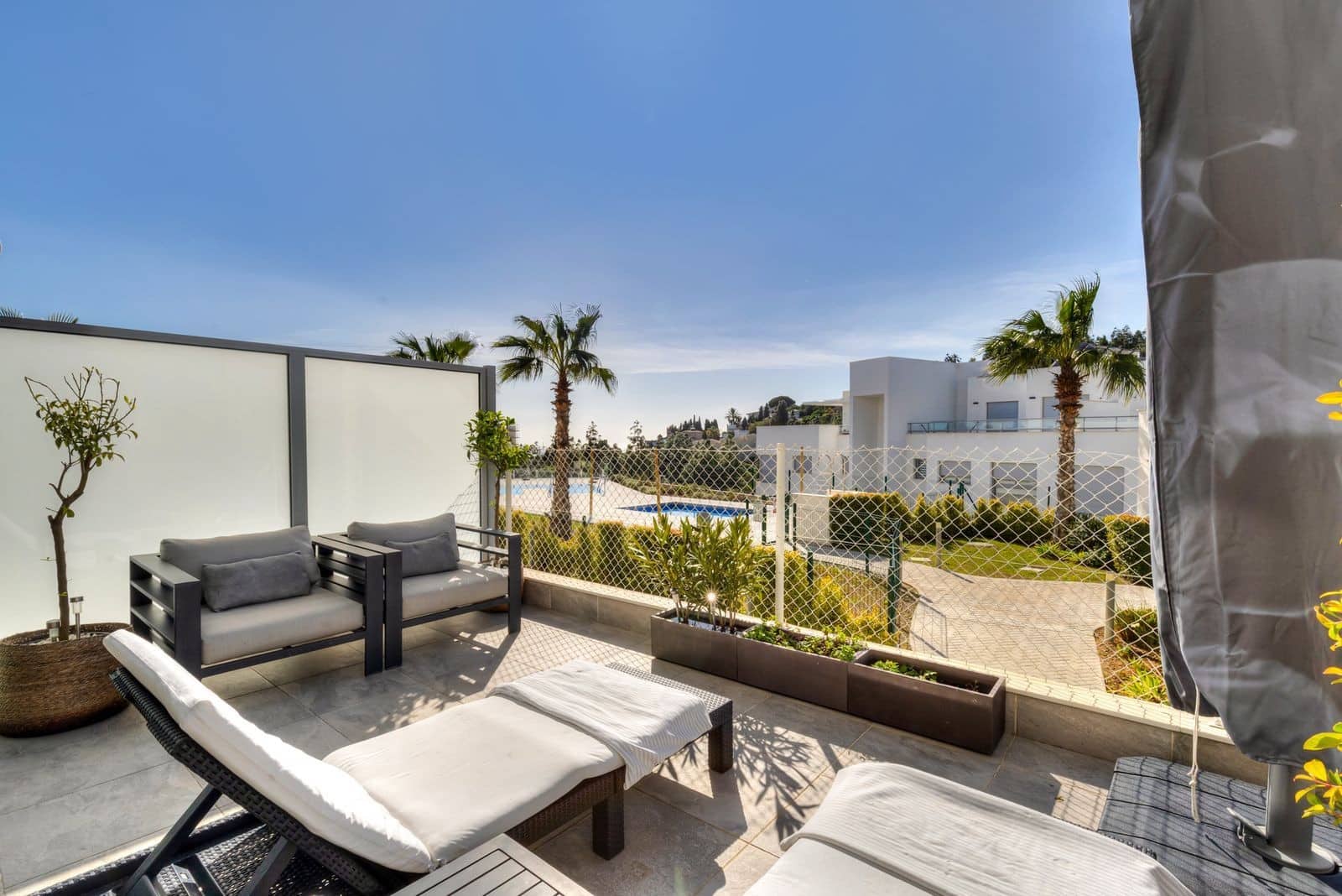 Apartamento de 3 habitaciones en Mijas Costa en venta con piscina garaje - 530.000 € (Ref: 9701424)