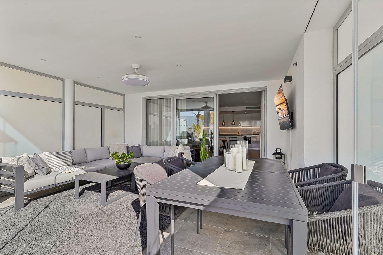 Apartamento de 3 habitaciones en Mijas Costa en venta con piscina garaje - 530.000 € (Ref: 9701424)
