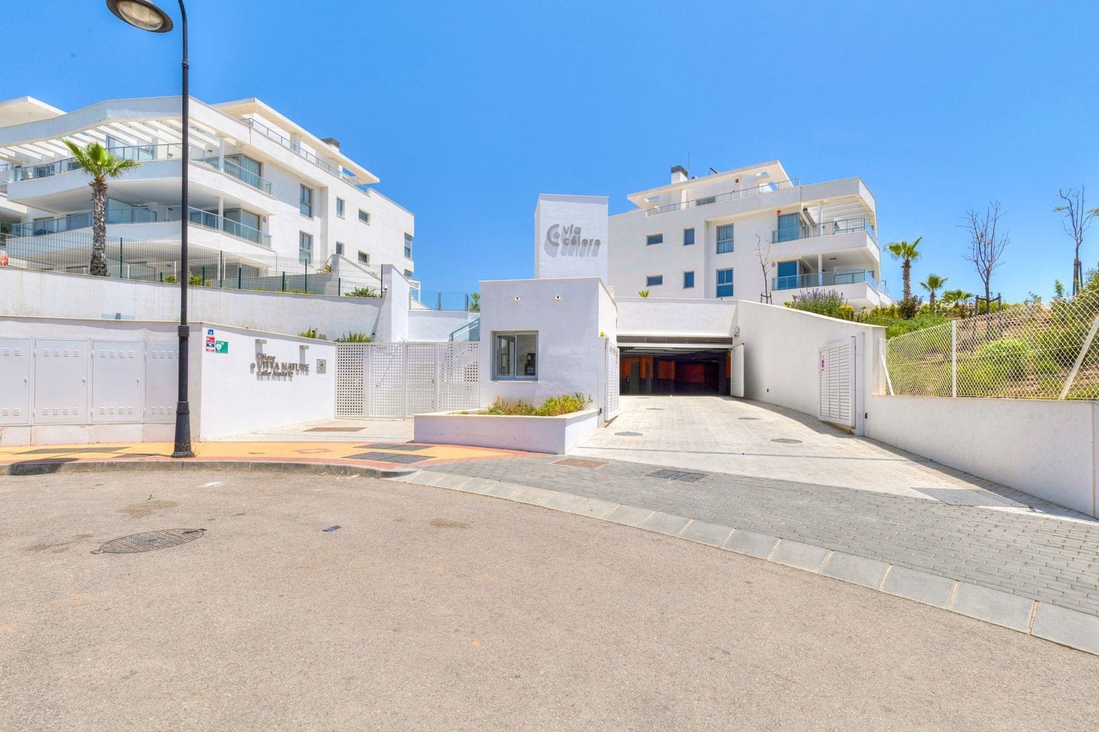Apartamento de 3 habitaciones en Mijas Costa en venta con piscina garaje - 530.000 € (Ref: 9701424)