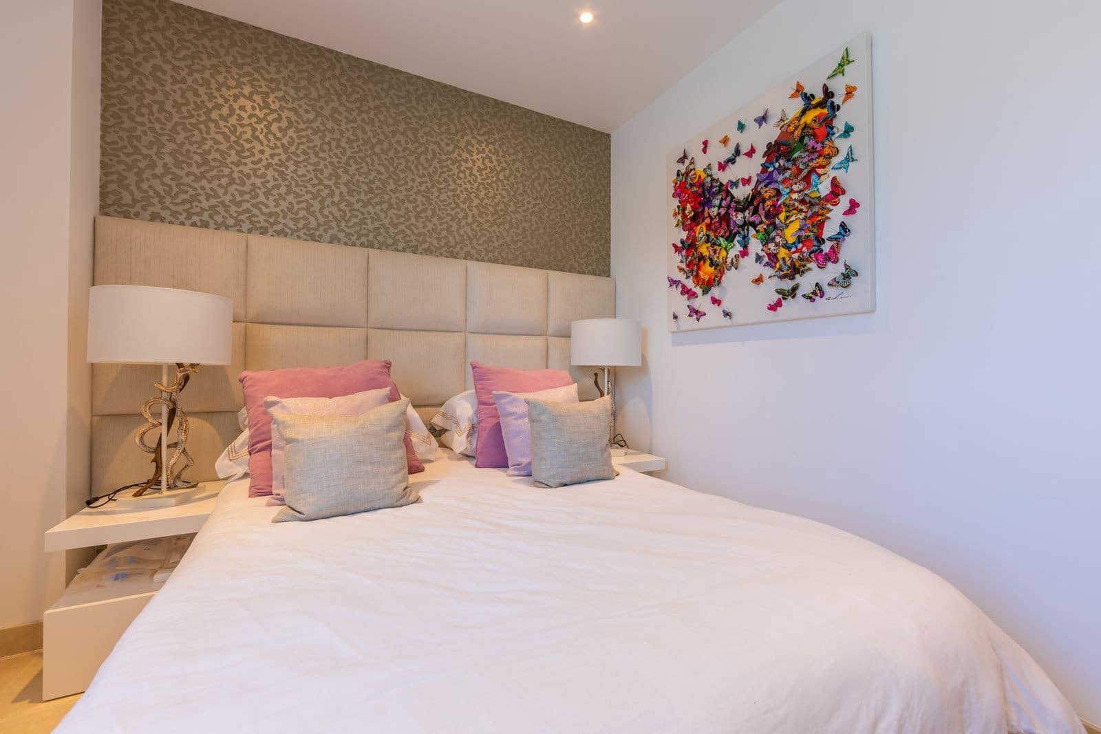 Apartamento de 3 habitaciones en Buenas Noches en venta con piscina garaje - 950.000 € (Ref: 9701425)