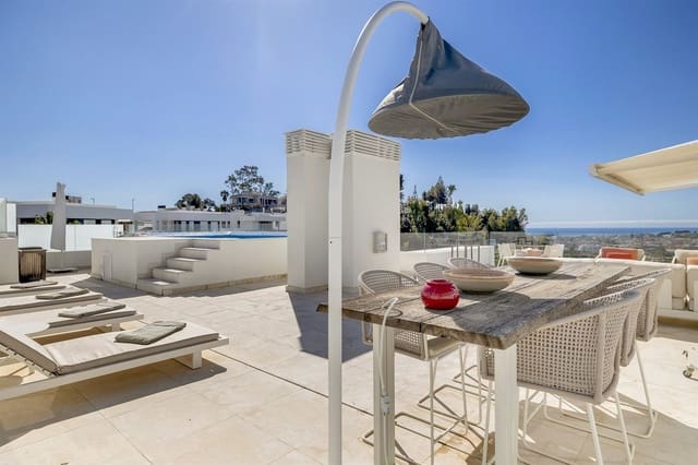 3 slaapkamer Penthouse te koop in Nueva Andalucia, Marbella met zwembad garage - € 1.950.000 (Ref: 9701428)