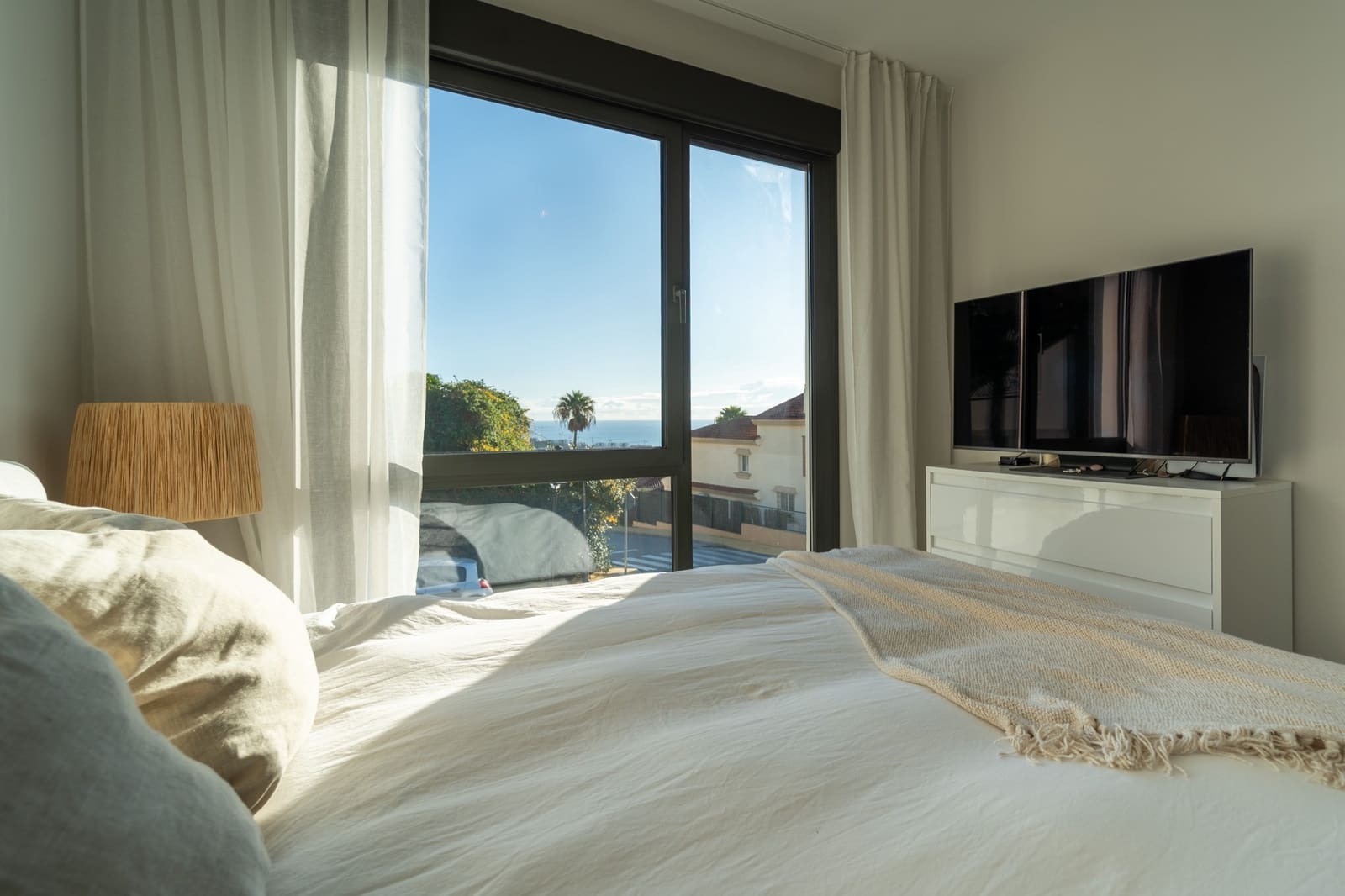 3 sypialnia Dom blizniak na sprzedaż w Riviera del Sol z basenem garażem - 649 000 € (Ref: 9707492)